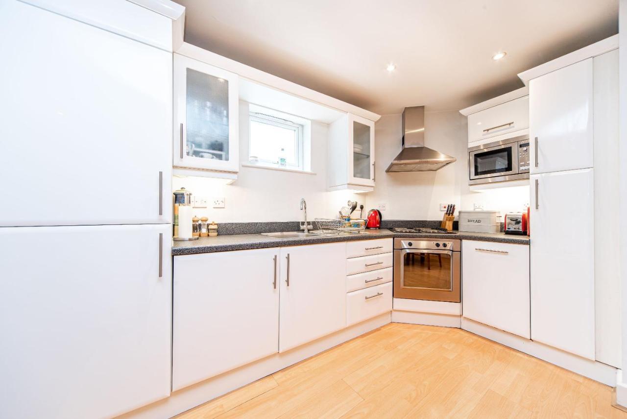 Pass The Keys Delightful Apartment Close To River In Se16 Londra Exterior foto