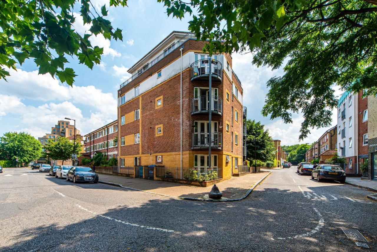 Pass The Keys Delightful Apartment Close To River In Se16 Londra Exterior foto