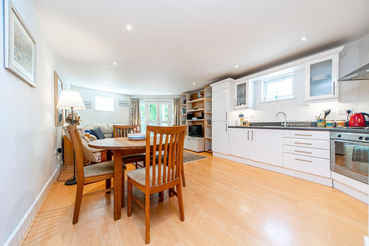 Pass The Keys Delightful Apartment Close To River In Se16 Londra Exterior foto